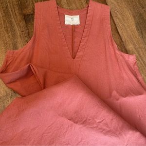 Hoibo linen Roam dress in Wild Rose
